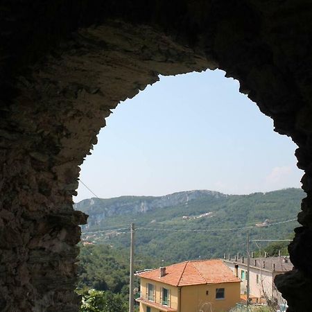 Апартаменты La Casetta Di Graziella Vezzi Portio Экстерьер фото